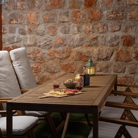 Casa Sorelle Sea View Infinity Heated Pool Villa *