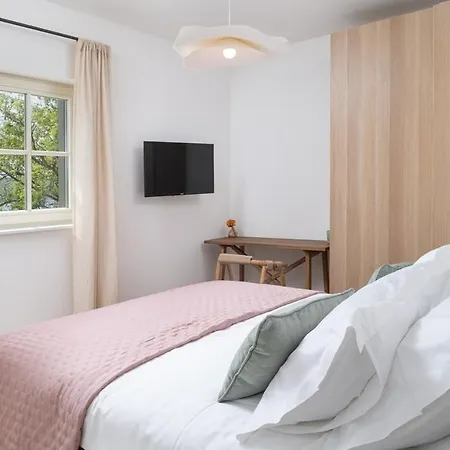 Casa Sorelle Sea View Infinity Heated Pool 塞利讷