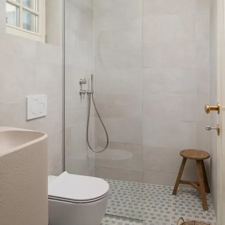 Casa Sorelle Sea View Infinity Heated Pool *