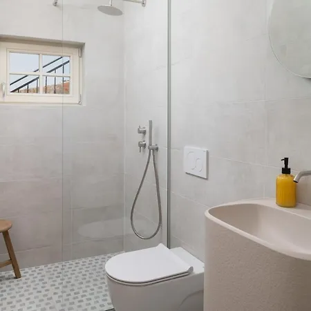 别墅 Casa Sorelle Sea View Infinity Heated Pool 塞利讷