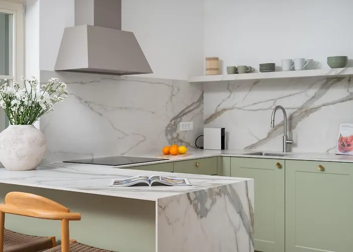 Casa Sorelle Sea View Infinity Heated Pool Villa *