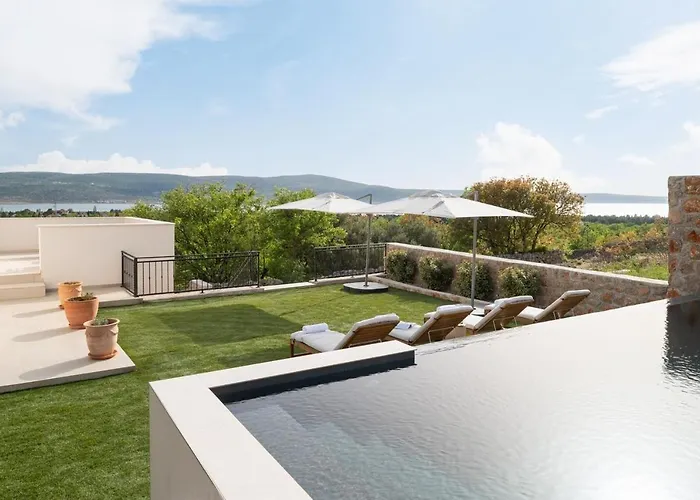 Casa Sorelle Sea View Infinity Heated Pool Villa Seline