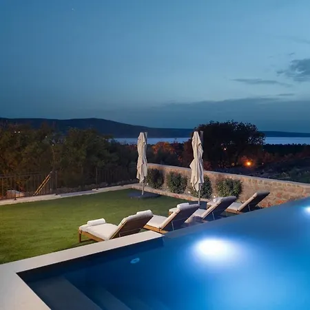 Casa Sorelle Sea View Infinity Heated Pool Villa Seline