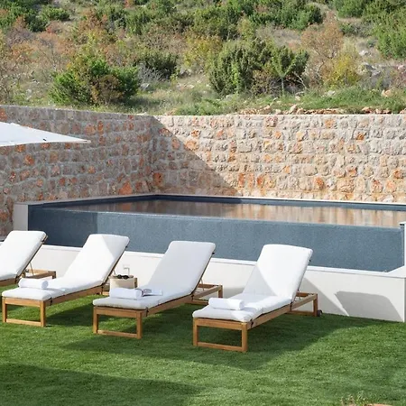 Casa Sorelle Sea View Infinity Heated Pool Villa Seline